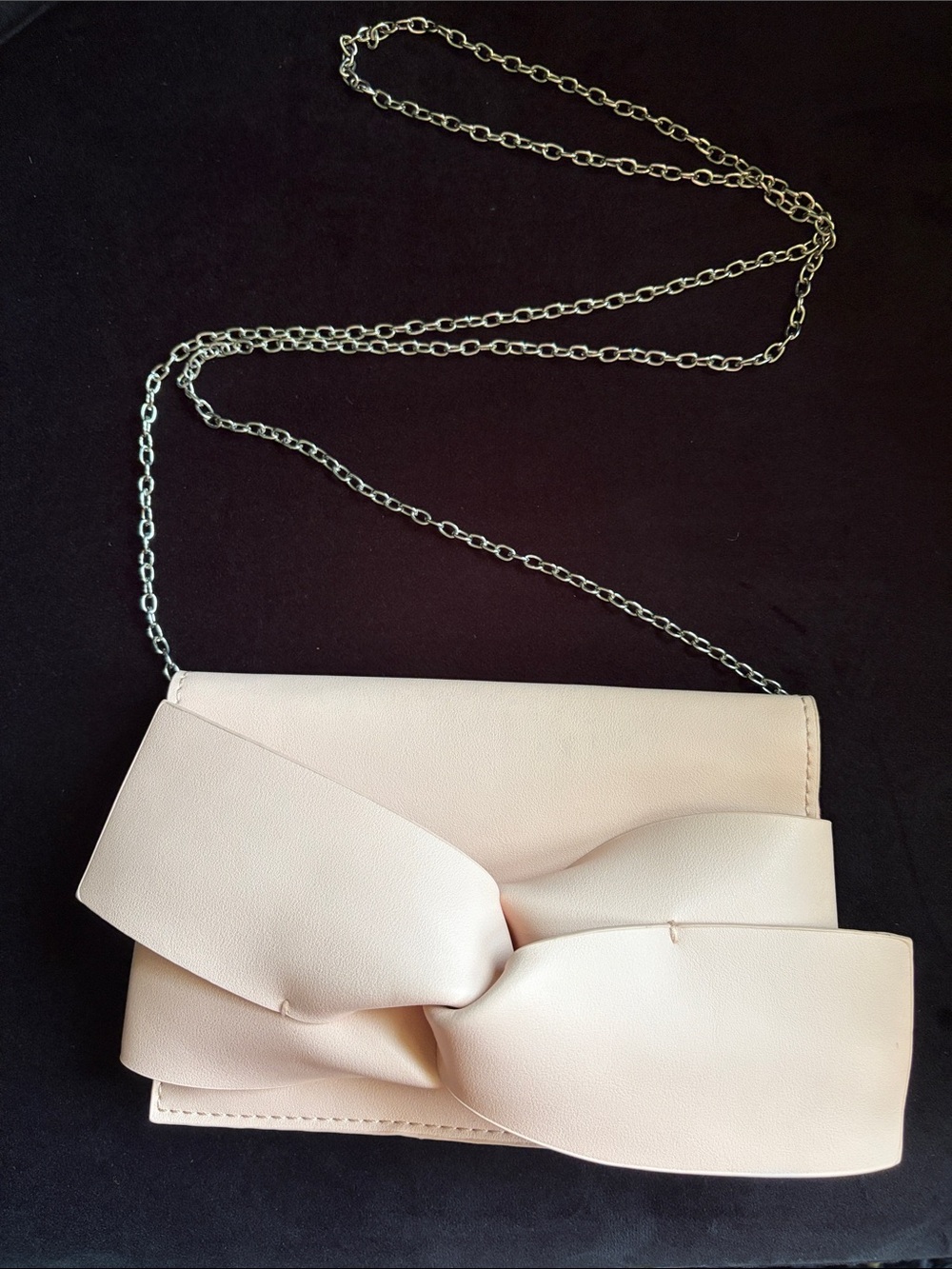 Elegant Cream Bow Clutch Bag for Women